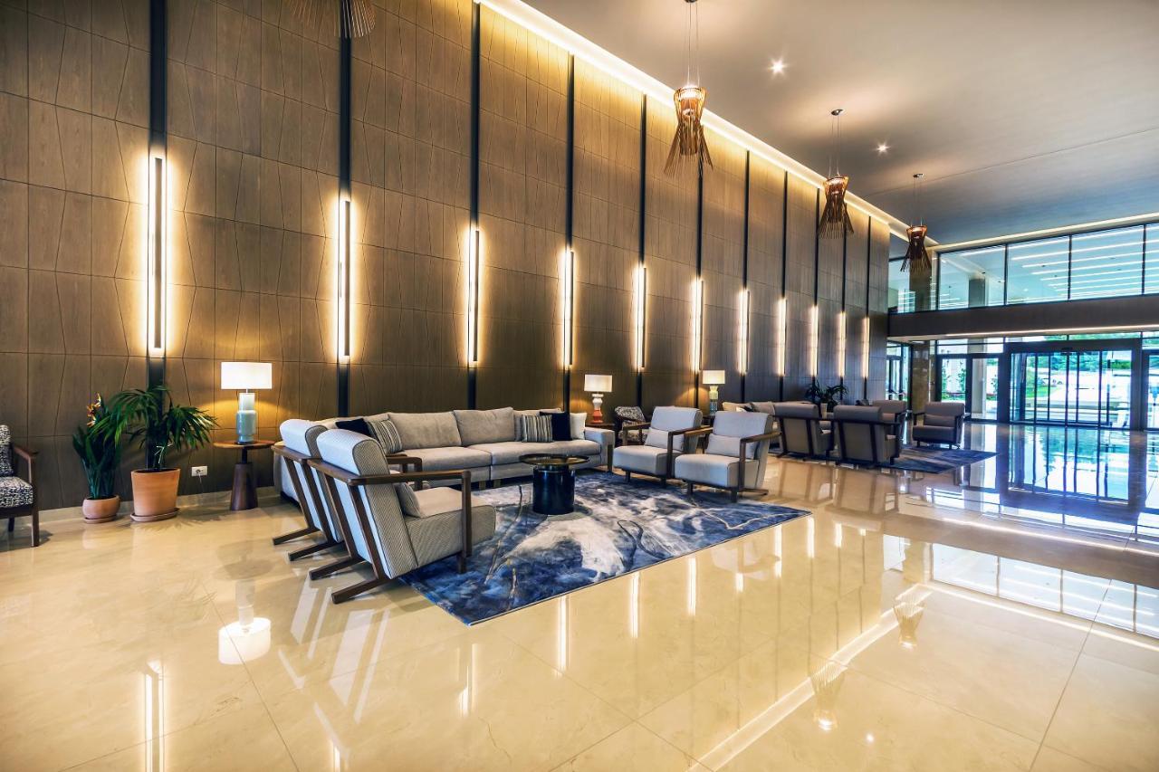 Ammoa Luxury Hotel & Spa Resort Nikiti  Exterior foto Lobby