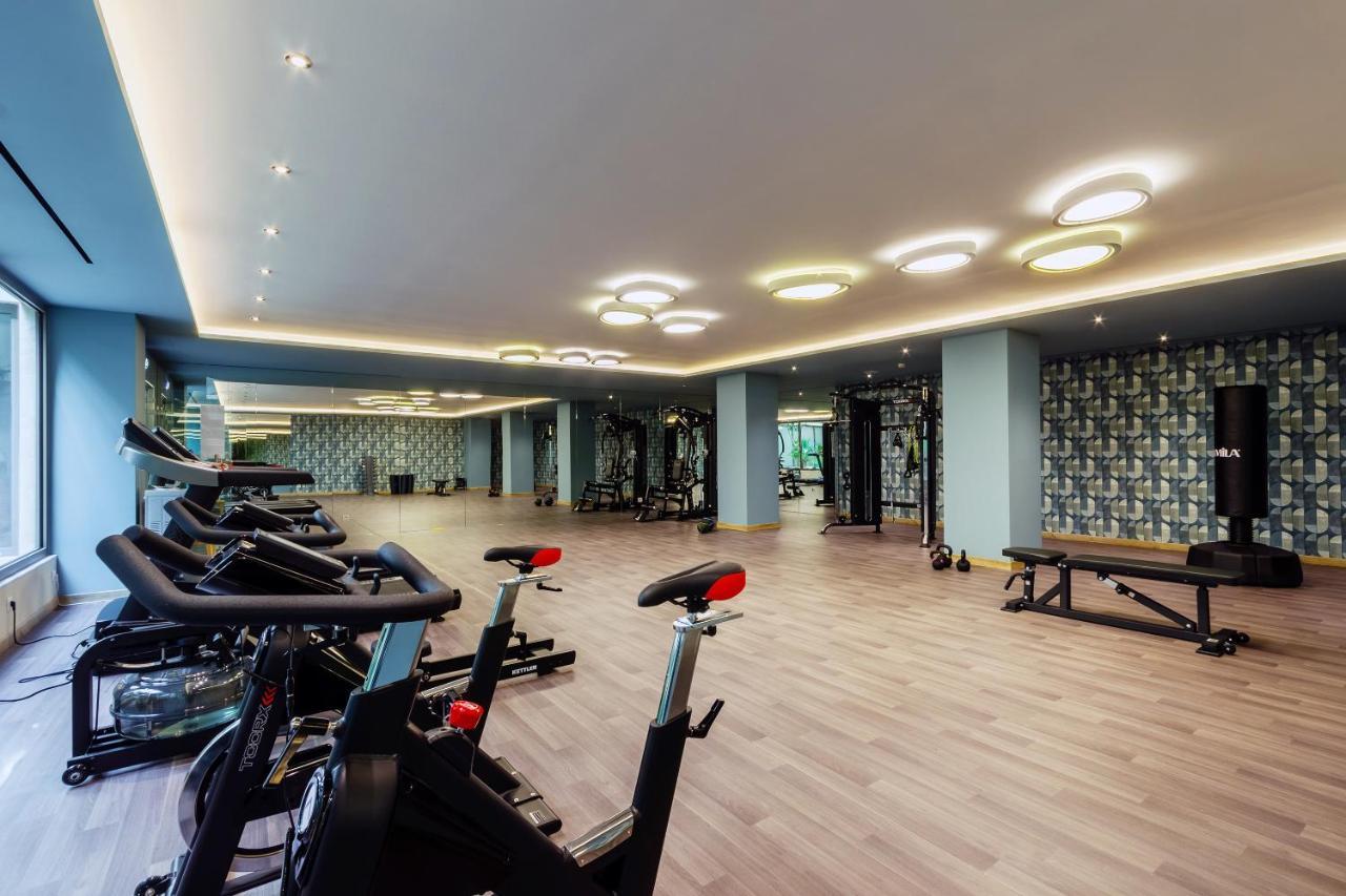 Ammoa Luxury Hotel & Spa Resort Nikiti  Exterior foto The gym at the hotel