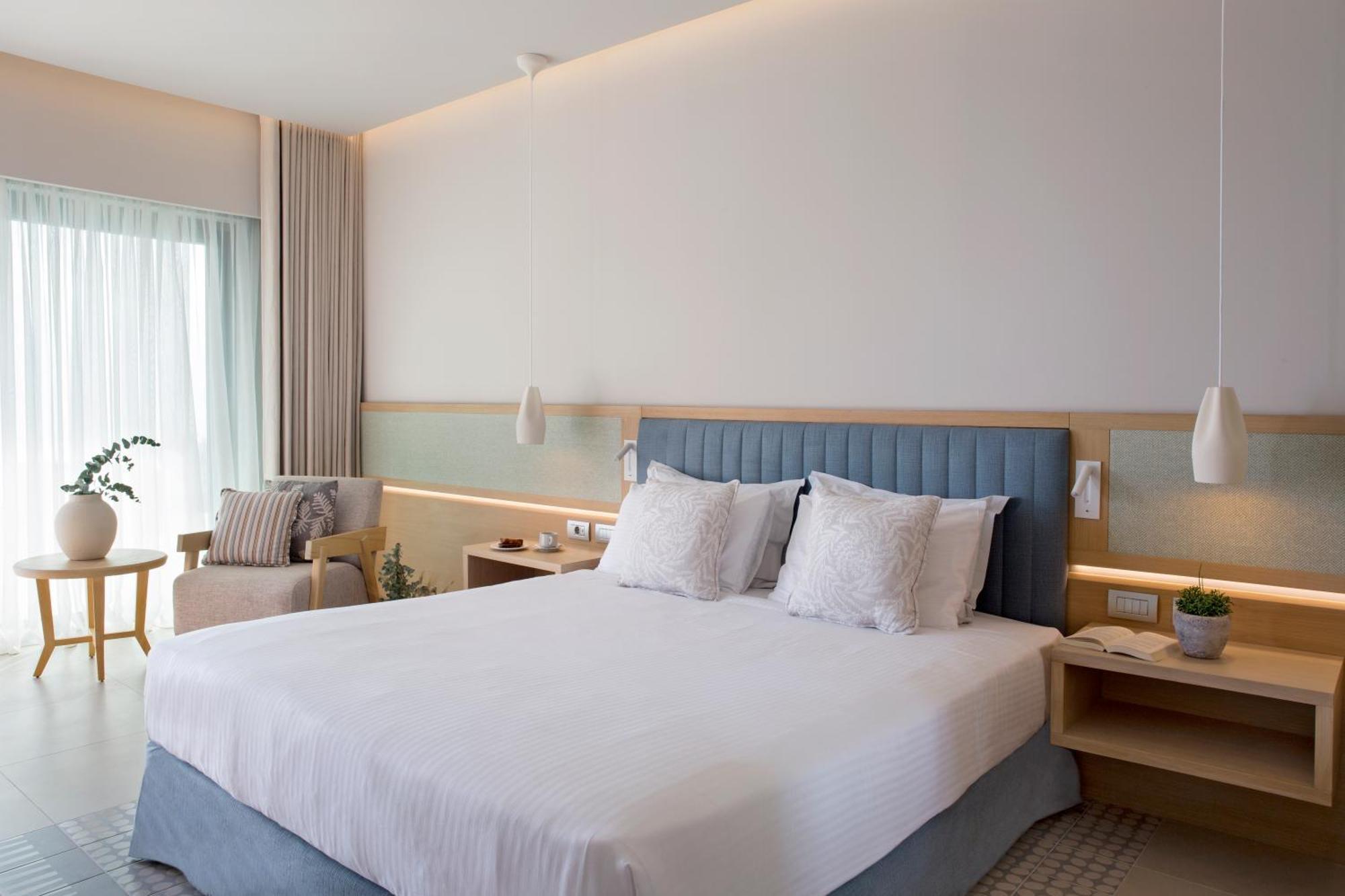 Ammoa Luxury Hotel & Spa Resort Nikiti  Exterior foto Deluxe room